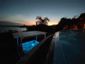 Villa Nadia - Prestige et Confort Absolu avec Vue Imprenable sur la Mer
